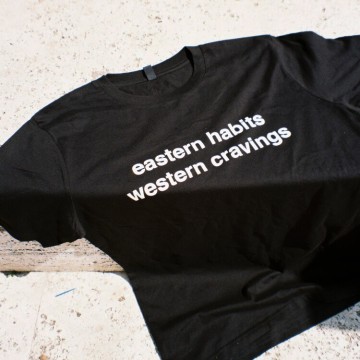 Iddi Eastern habits, western cravings t-shirt (black)