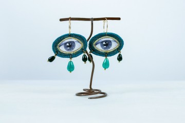 Nefeli Karyofilli Green eye earrings