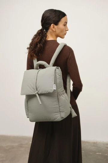 Ölend Padded Holden Backpack (Sage)
