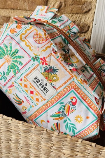 Miss Minimal Caribbean Zipper Box Romantic Style