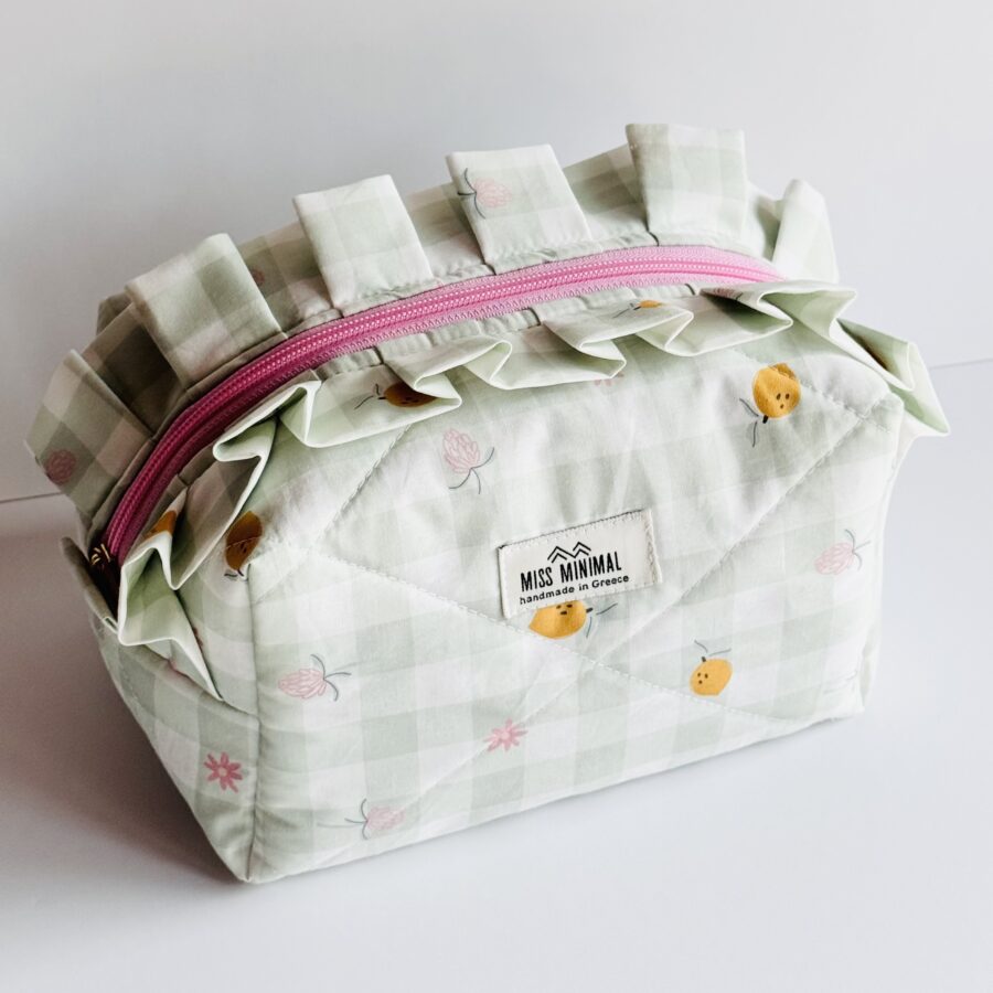 Miss Minimal Green Garden Romantic Style