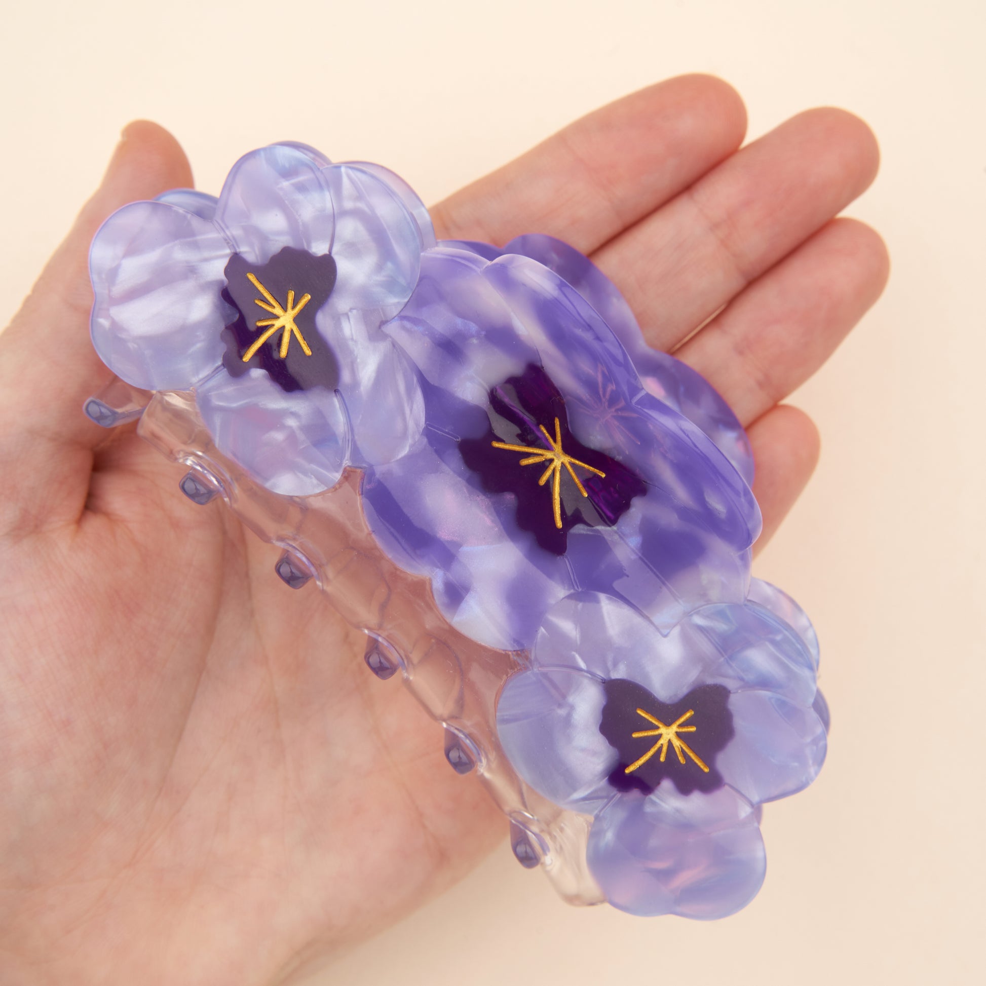 Coucou Suzette Pansy Trio Hair Claw - Image 2